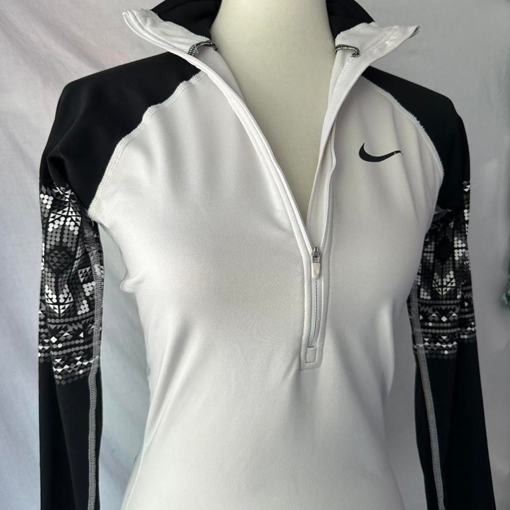 Nike Pro white & black quarter zip sweatshirt